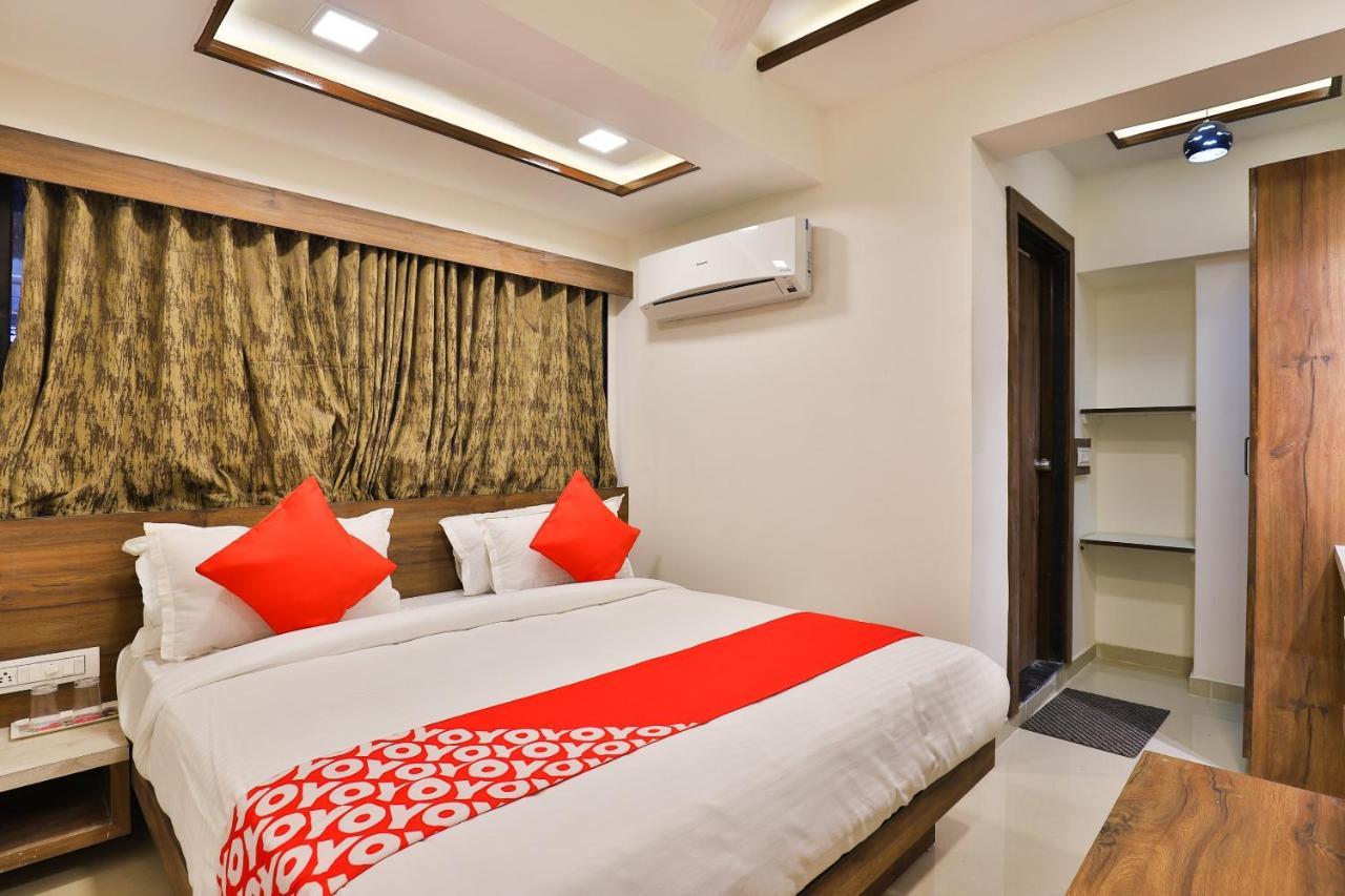 โอโย 24950 โฮเต็ล ศรีพลาชี เรซิเดนซี Hotel อาเมดาบัด ภายนอก รูปภาพ